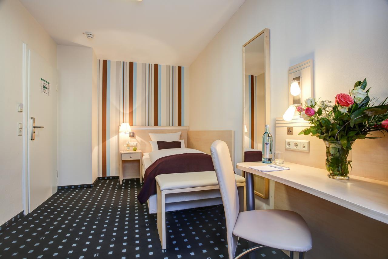 Rhein Neckar Hotel Mannheim Ngoại thất bức ảnh
